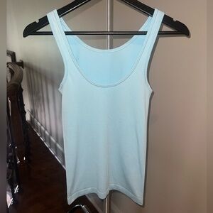 Lululemon Seek Simplicity 2 Ways to Wear Tank Top